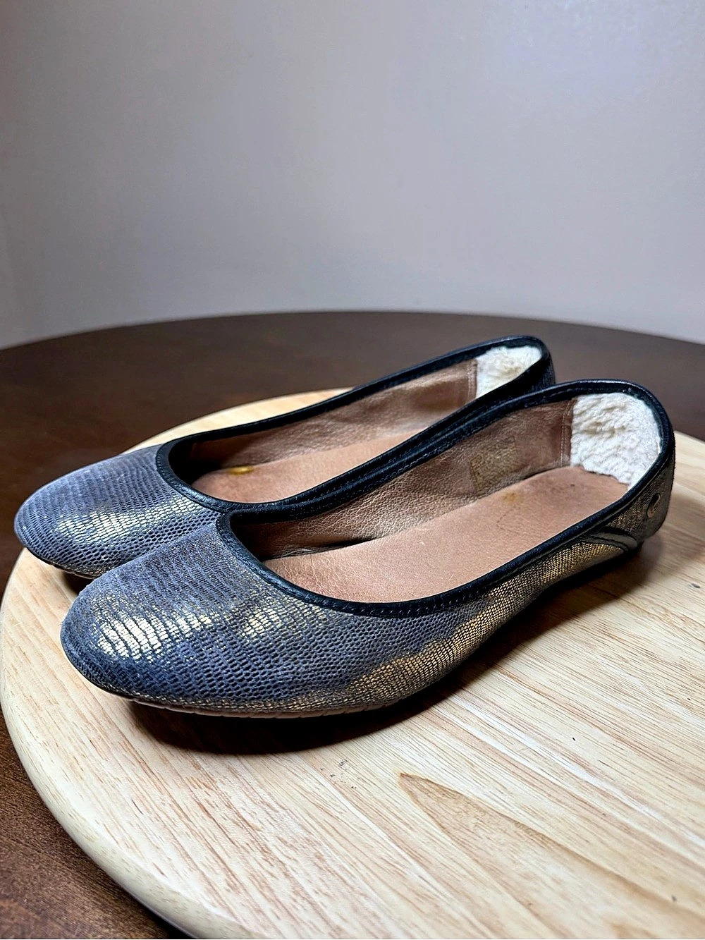 UGG women’s Antora Lizard flat ballerinas shoes